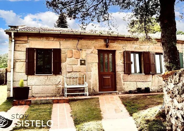 Dom wakacyjny Charming House In + View Sistelo